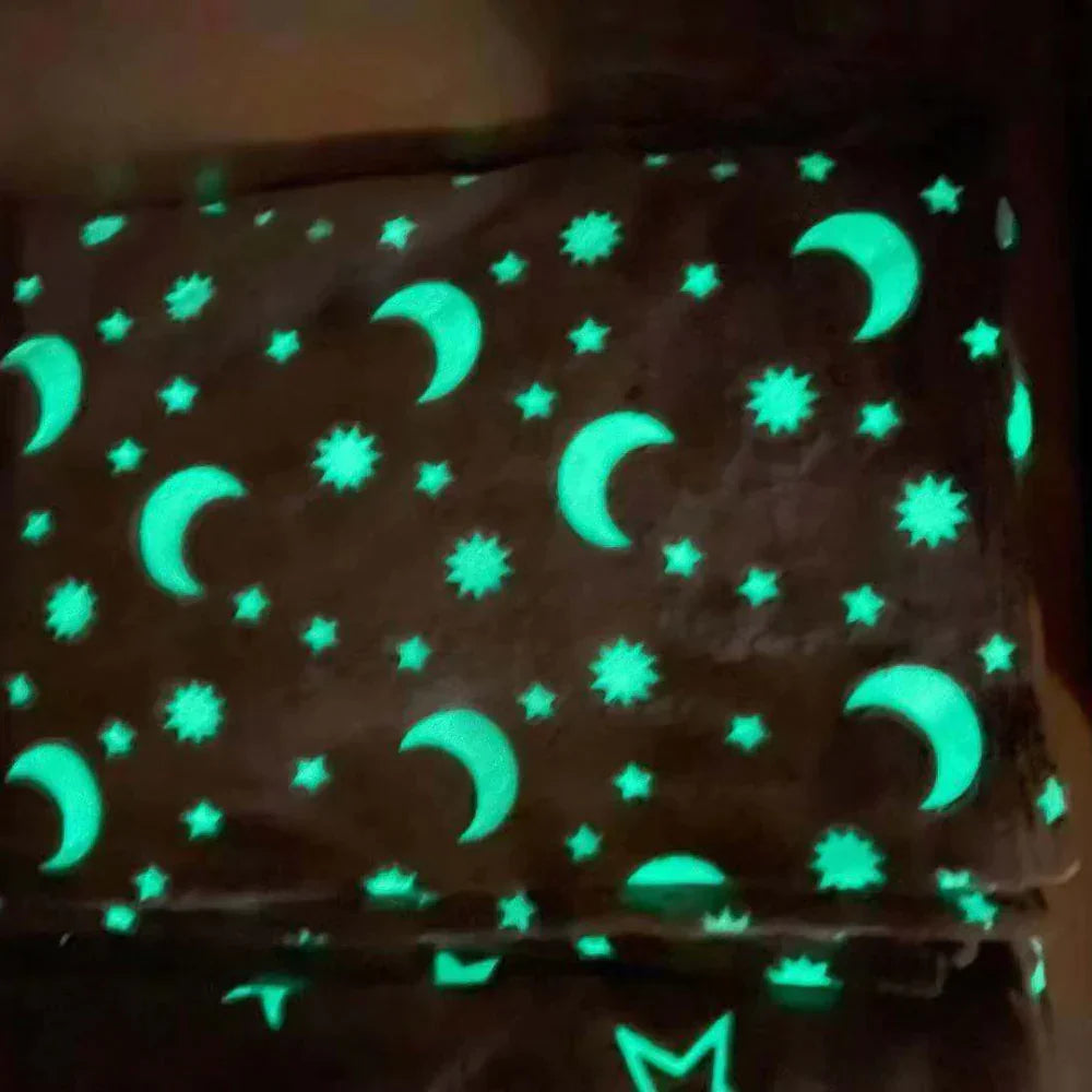 Magic Glow in the Dark Blanket - Arzamble